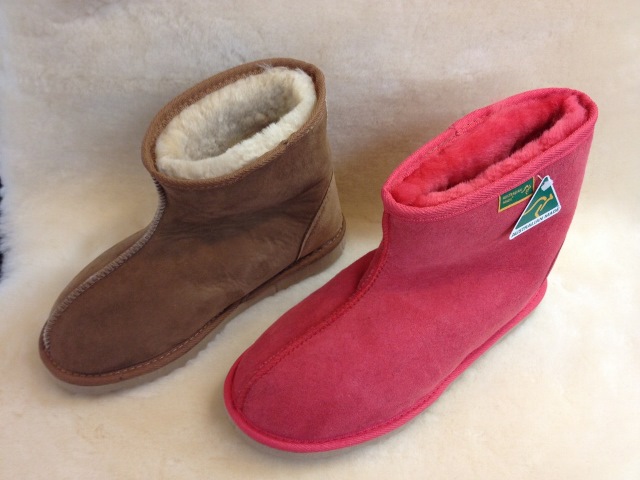 Sheepskin Footwear Image - 11