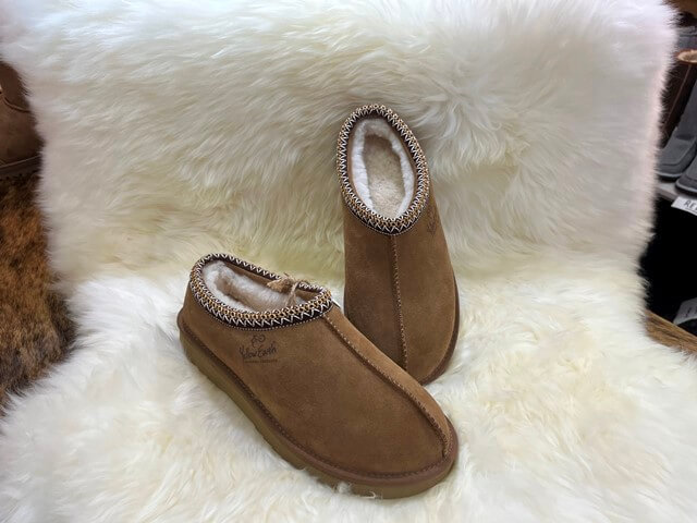Sheepskin Footwear Image - 41